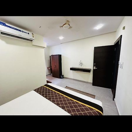 Hotel Dc Signature Jabalpur Esterno foto